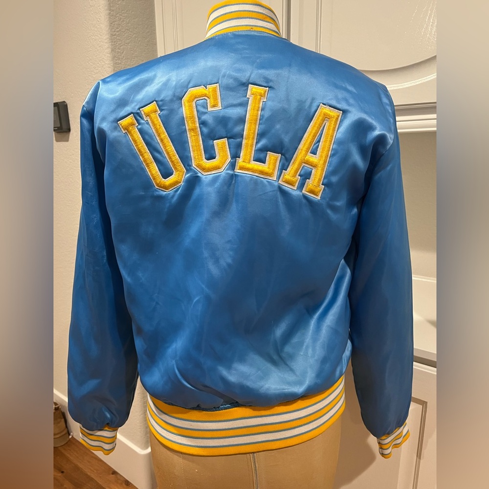 Vtg. UCLA University Stitched Embroidered Satin Athletic Blue Snap Button Jacket